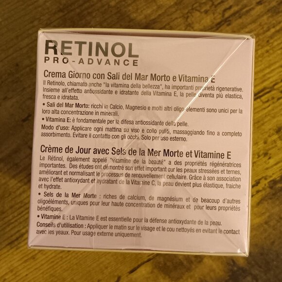 Delfanti Milano Retinol Pro-Advance Day Cream with Dead Sea Minerals & Vitamin E - Picture 5 of 8